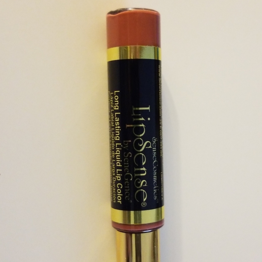 Closed business  lipsense